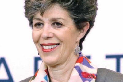 El sueldo no puede bajar durante el encargo, dice presidenta del TEPJF 