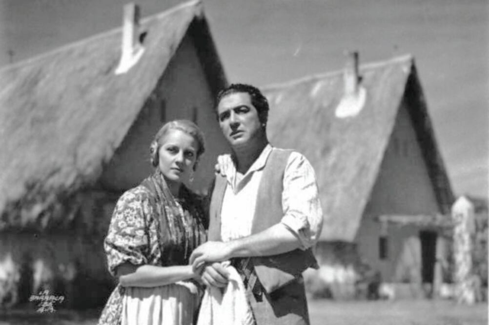 Domingo Soler bajo las órdenes de Roberto Gavaldón (ARCHIVO EL UNIVERSAL)