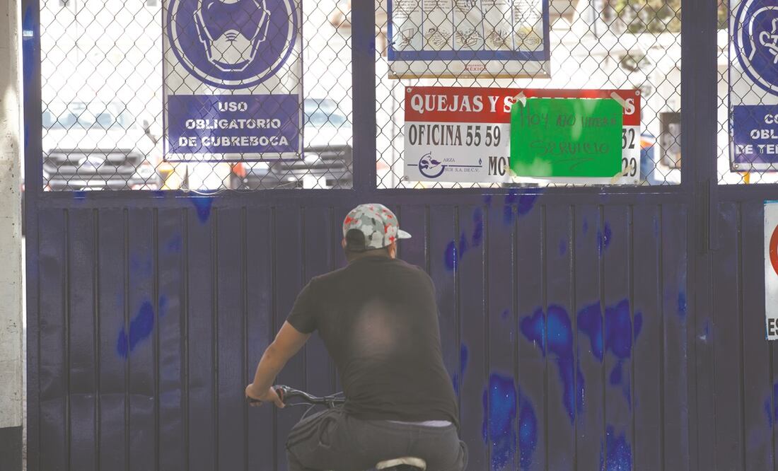 Asociaciones acusan que hay represalias contra quienes intentan salir a distribuir el gas. Foto: GERMÁN ESPINOSA. EL UNIVERSAL