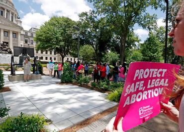 Departamento de Justicia de Estados Unidos demanda a Texas por ley antiaborto