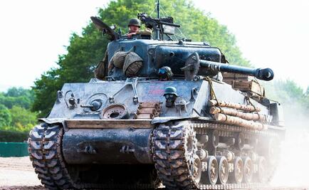 Vacaciones dentro de un tanque blindado