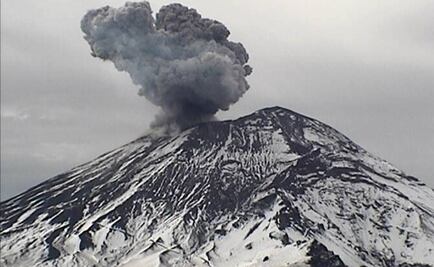 Popocatépetl emite exhalación de 2 km