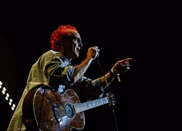 Travis arma picnic musical con sus fanáticos