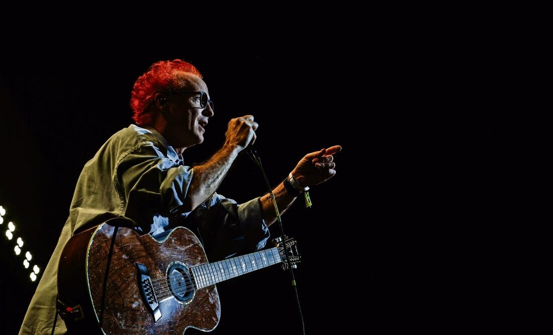 Fran Healy, vocalista del grupo escocés, emocionó con éxitos como “Sing ”. Foto: Gabriel Pano / EL UNIVERSAL
