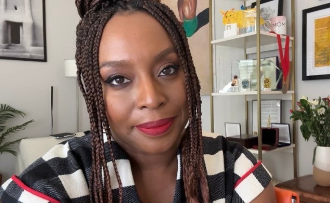 Chimamanda Ngozi Adichie había llevado a su bebé al hospital para unas pruebas diagnósticas, incluida una resonancia magnética. Foto: Instagram oficial.