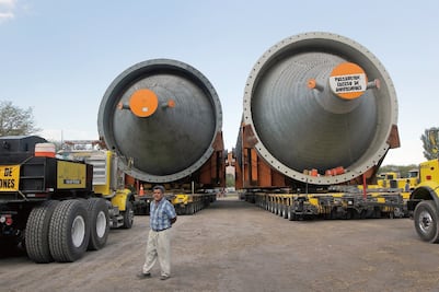 Calderas gigantes retoman carreteras