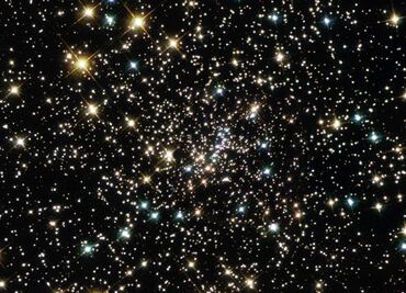 Hallan en el espacio objetos con forma de anillo nunca antes vistos