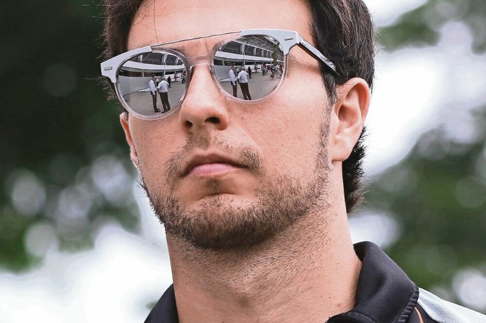 Checo Pérez rompió el apoyo que tenía de la empresa (YONG TECK LIM. AP)