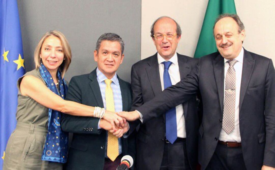 Funcionarios de la Senarnat y de la Unión Europea. Foto: Especial