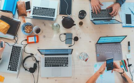 Profesionales necesitarán capacitación en IA generativa para el futuro 