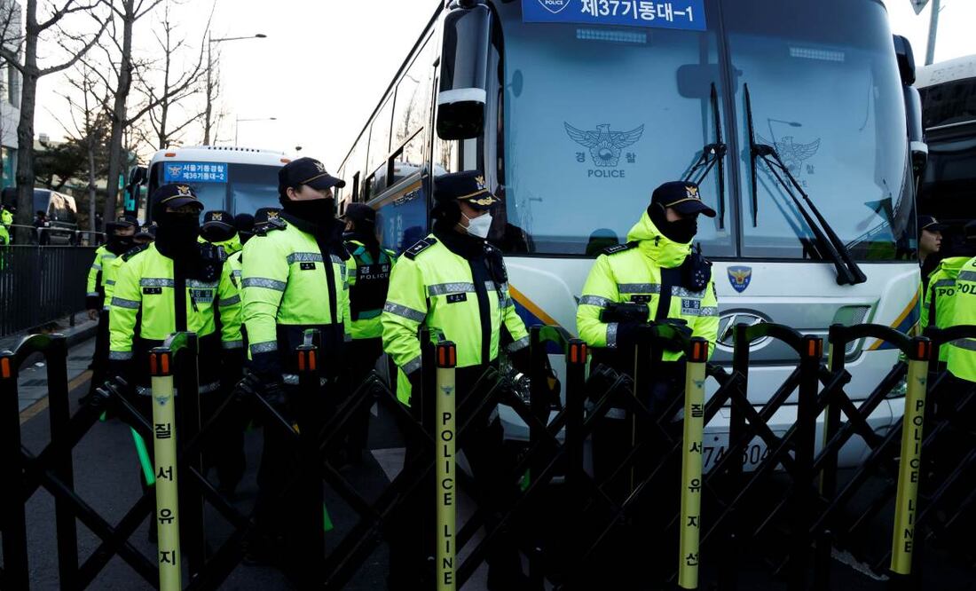 El presidente surcoreano, Yoon Suk-yeol, enfrenta un nuevo intento de arresto por parte de la Oficina para los Casos de Corrupción de Altos Funcionarios (CIO) debido a una investigación por su declaración de ley marcial el mes pasado. Imagen ilustrativa. (14/01/25) Foto: EFE