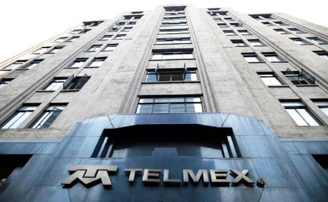 The move will require Telmex to modify the terms and conditions under which it will let other companies use part of its fixed line infrastructure. (Photo: Reuters)