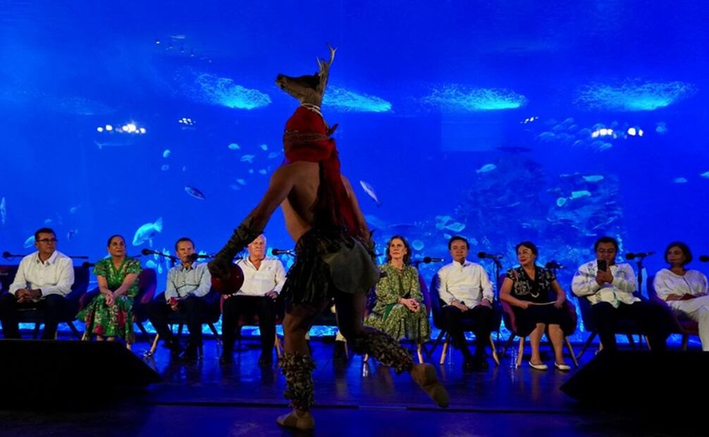 “¡Increíble! ¡Hemos tenido el primer Fandango por la Lectura subterráneo!", expresó Gutiérrez Müller. Foto: Instagram @beatrizgutierrezmuller