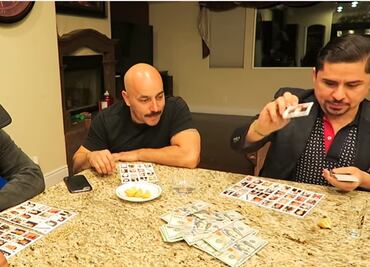Lupillo Rivera y Larry Hernández juegan "narcolotería"