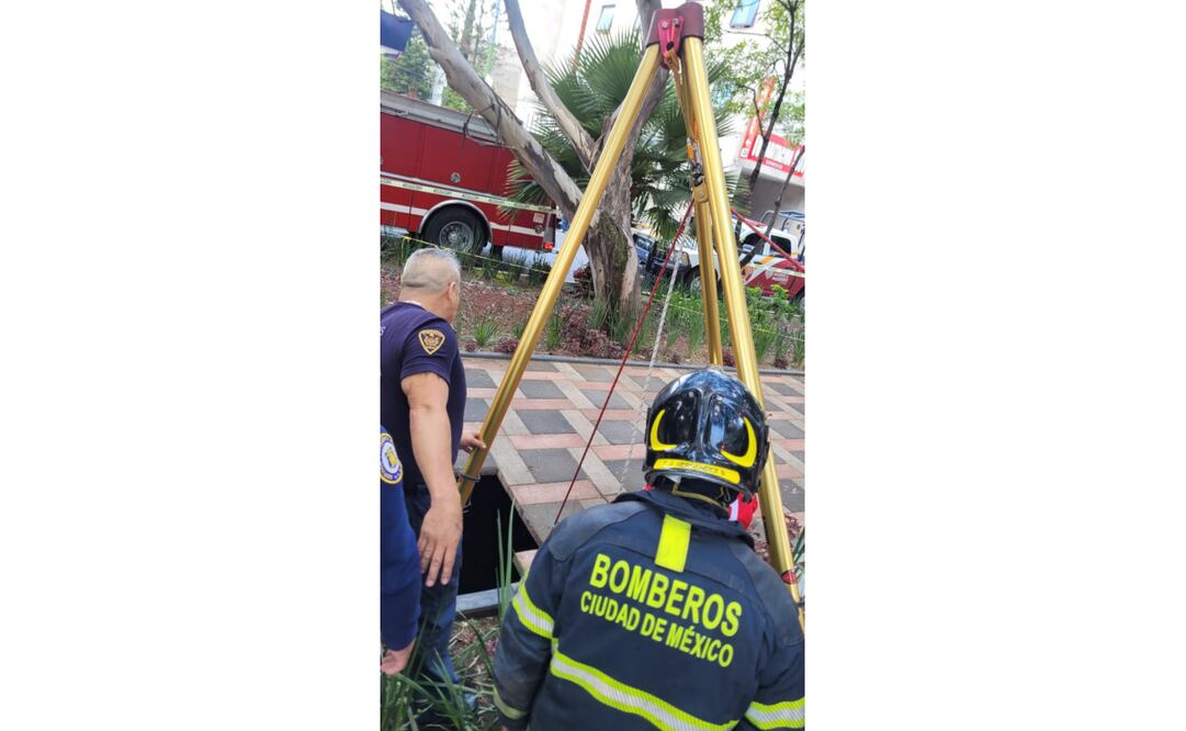 El Gobierno de CDMX informó que el socavón que se abrió en la GAM fue ocasionado por una fuga de agua. Foto: Especial.