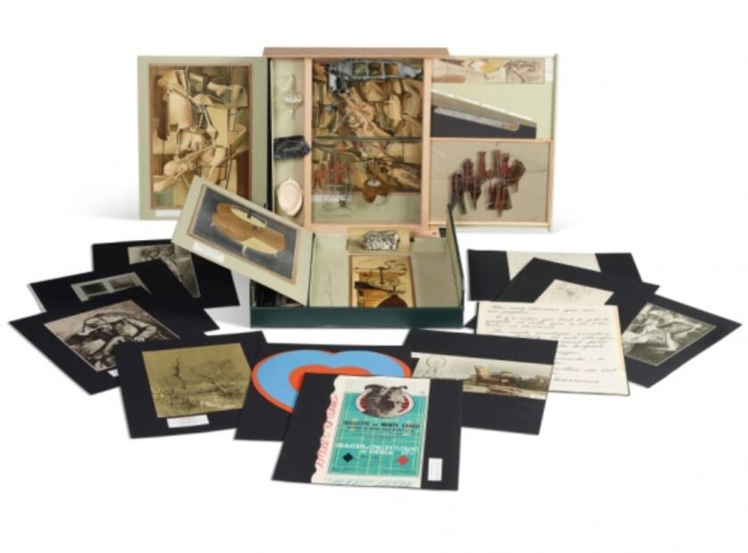 Christie's subasta con éxito colección de Man Ray, pese acusaciones de robo