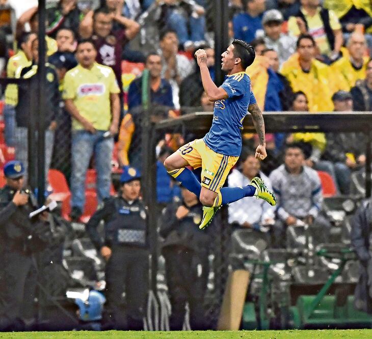 Javier Aquino realizó un extraordinario gol con el que se inauguró el marcador y que celebró con un gran salto (ETZEL ESPINOSA. IMAGO7)