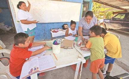 Bety se vuelve maestra para ayudar a su comunidad durante la pandemia