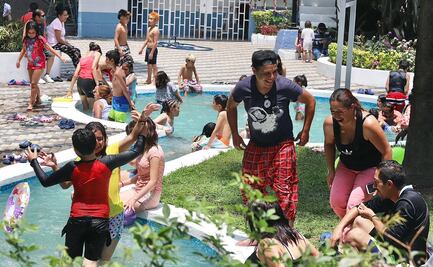 Dominguito en "La Ballenita": así disfrutaron los capitalinos del parque acuático en la Cuauhtémoc