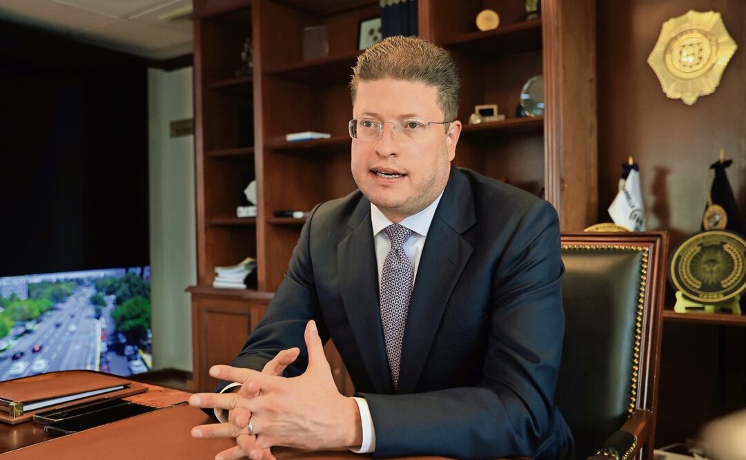 Entrevista con Pablo Vázquez, quien seguirá al frente de la secretaria de seguridad ciudadana. Foto: Berenice Fregoso / EL UNIVERSAL