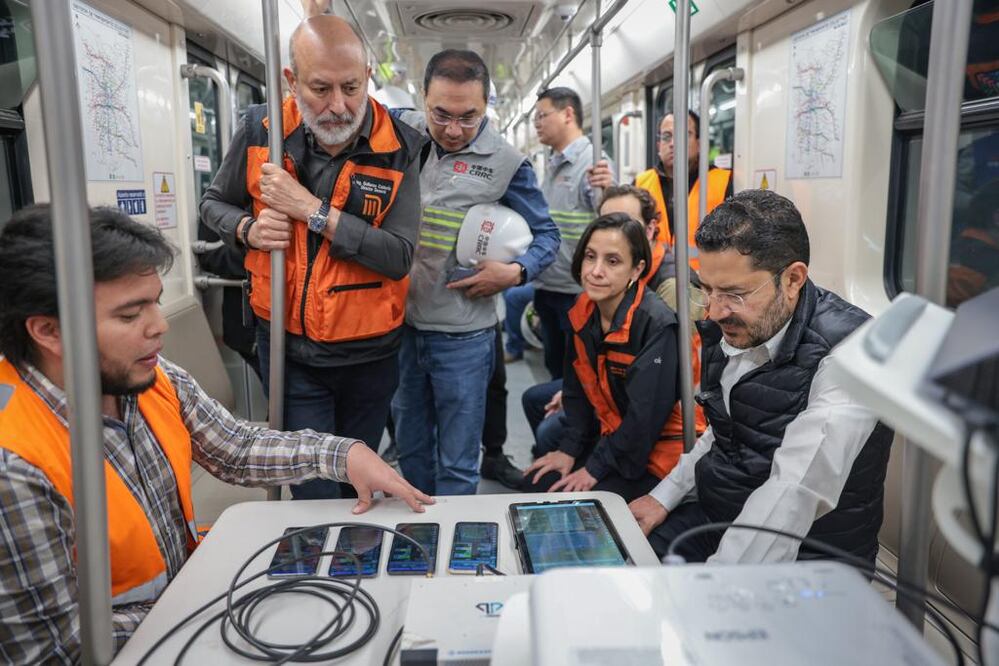 Martí Batres realizó un recorrido de supervisión en la Línea 1 del Metro, Foto: @martibatres