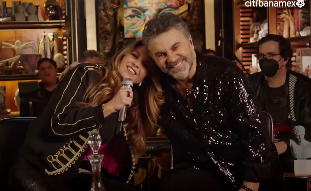 Lucero y Mijares viven noche de recuerdos y sorpresas en concierto en línea