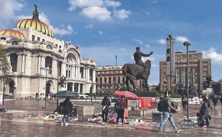 Empieza regreso de ambulantes a la zona de Bellas Artes