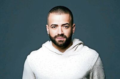 Nacho baila a pesar del gas lacrimógeno