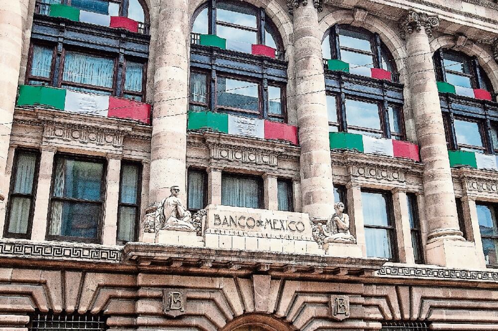 Medida. El Banco de México desconectó a la Caja Las Huastecas de su sistema de transferencias electrónicas una vez que fue enterado del hurto electrónico efectuado por hackers (ARCHIVO EL UNIVERSAL)