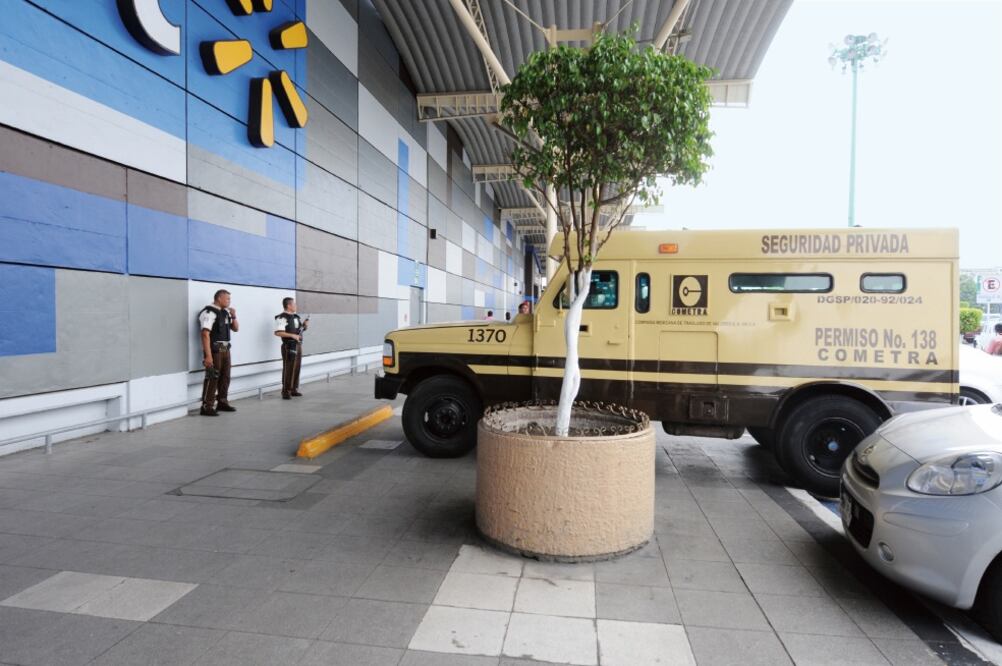 La empresa puso a disposición de la PGJ a los empleados al tiempo que inició una investigación interna para indagar una posible fuga de información (EDUARDO SÁNCHEZ. EL UNIVERSAL)