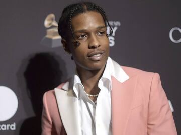 ASAP Rocky, novio de Rihanna, detenido bajo sospecha de asalto con un arma mortal