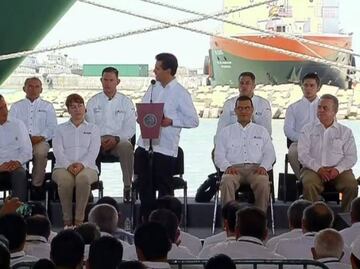 Peña Nieto conmemora 79 aniversario de expropiación petrolera