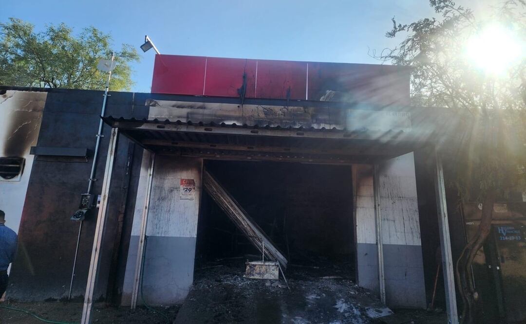 Enfrentamiento en Ejido El Claro en Sonora, deja dos heridos y un expendio incendiado; hay dos detenidos. Foto: Especial
