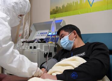 Por encabezado "racista" sobre coronavirus, China expulsa a 3 periodistas