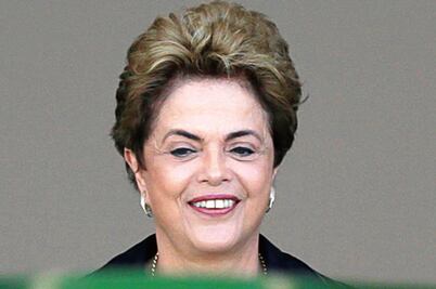 La llama olímpica aterriza en Brasil