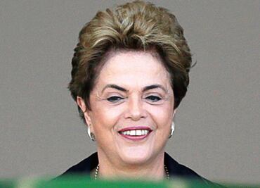 La llama olímpica aterriza en Brasil