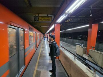 Por acumulación de agua, cierran la estación Hangares de la Línea 5 del Metro; el resto de estaciones opera con normalidad
