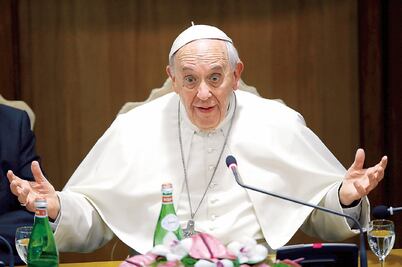 Papa pide a ONU firmeza ante cambio climático