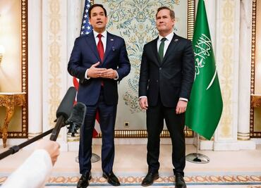 Escándalo en EU por filtraciones sobre Yemen; el polémico chat, entre emojis patrióticos y posibles delitos federales