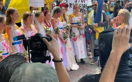 ¡Liberen a Ucrania!: Por tercer día, protestan ucranianos en CDMX ante embajada de rusa por invasión