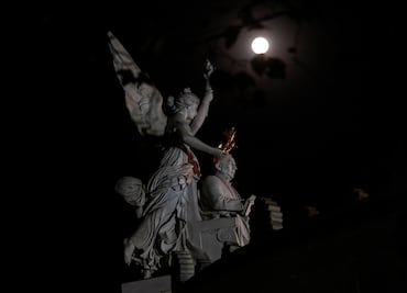 Eclipse que cautiva a cibernautas, lo más viral