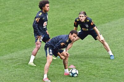 Brasil va por una victoria decisiva