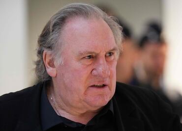 Fiscalía de París pide procesar por violación a Gérard Depardieu