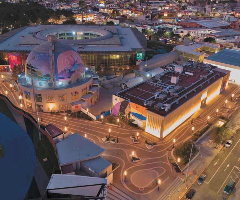 En el Distrito Alameda hay un estadio olímpico, un polideportivo, centro de arte y un estacionamiento. Foto: Especial
