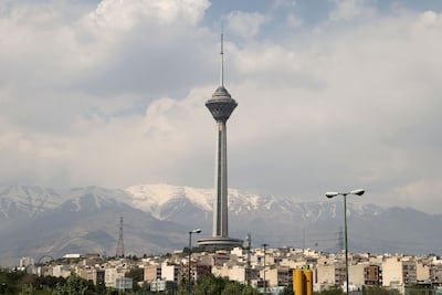 "Si el ataque de Israel es lo que hemos visto, Irán puede vivir con ello", afirma experto israelí