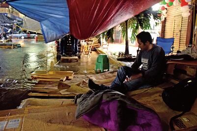 Levantan maestros plantón en Chiapas