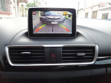 Cámara de reversa se hace obligatoria en todos los autos para EEUU