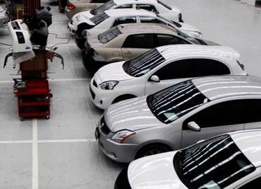 Mexico auto production, exports plunge in March