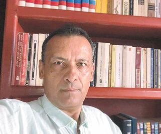 Gobierno cumple con la tradición de asilo: Expertos