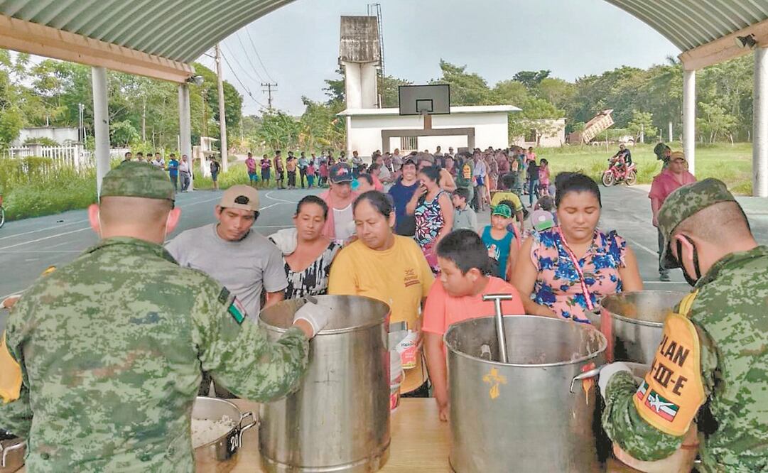 El Ejército mexicano se ha enfocado en la aplicación del Plan DN-III y reparto de alimentos. Foto: Cortesía Sedena